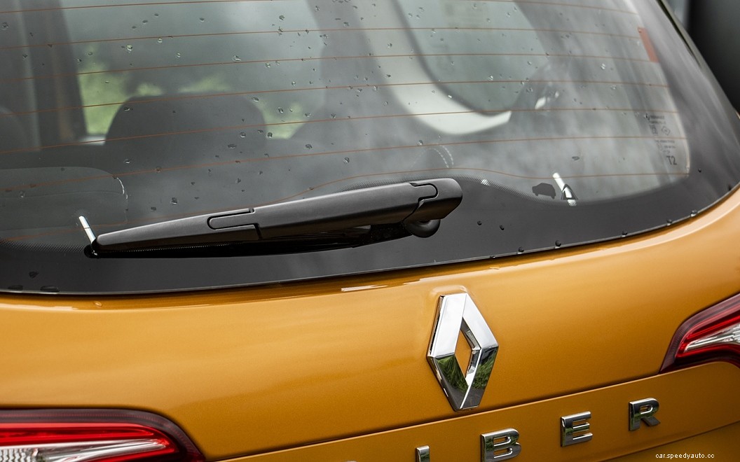 Renault Triber  Images