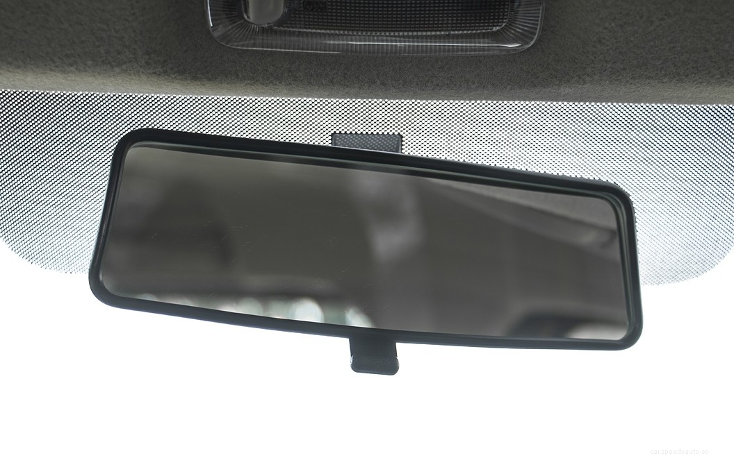 Renault Triber  Images