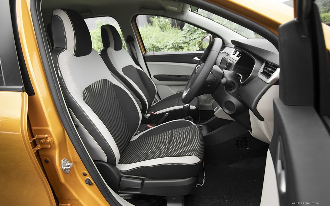 Renault Triber  Images