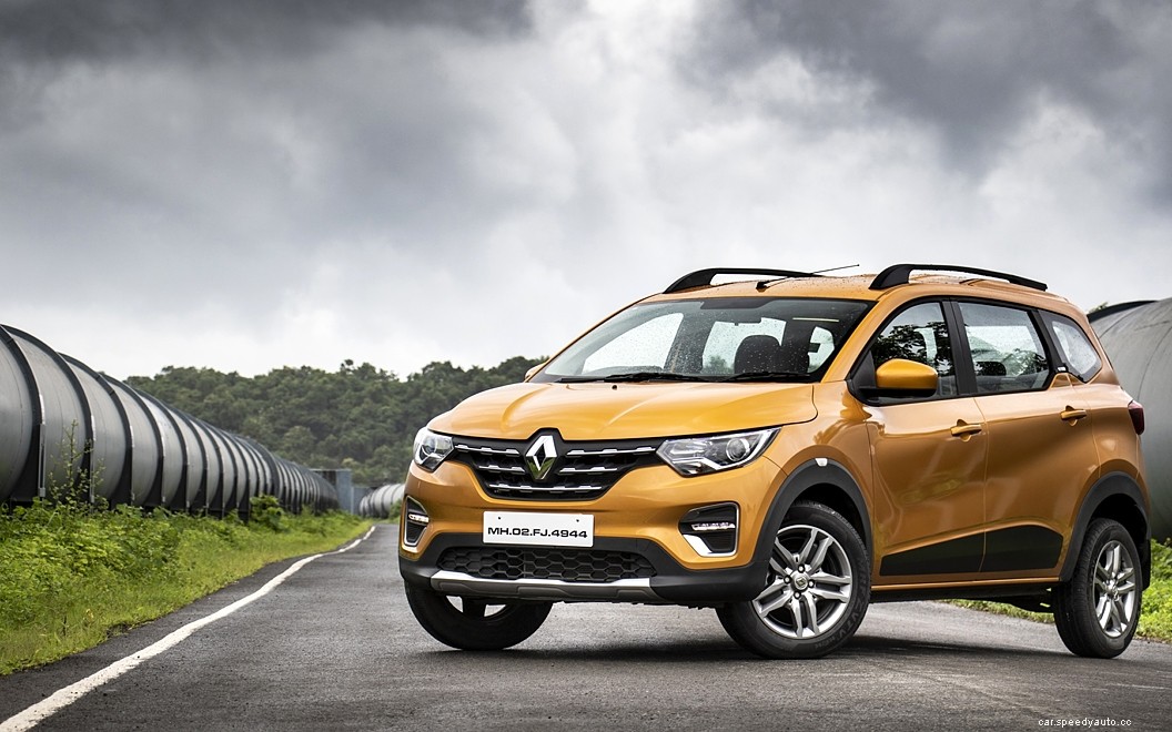 Renault Triber  Images