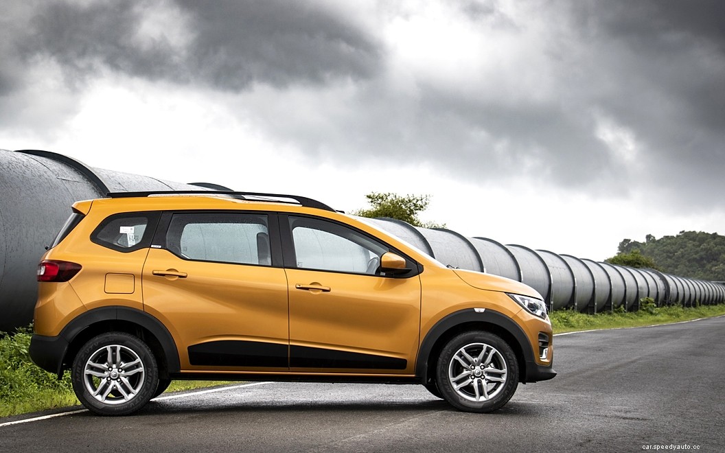 Renault Triber  Images