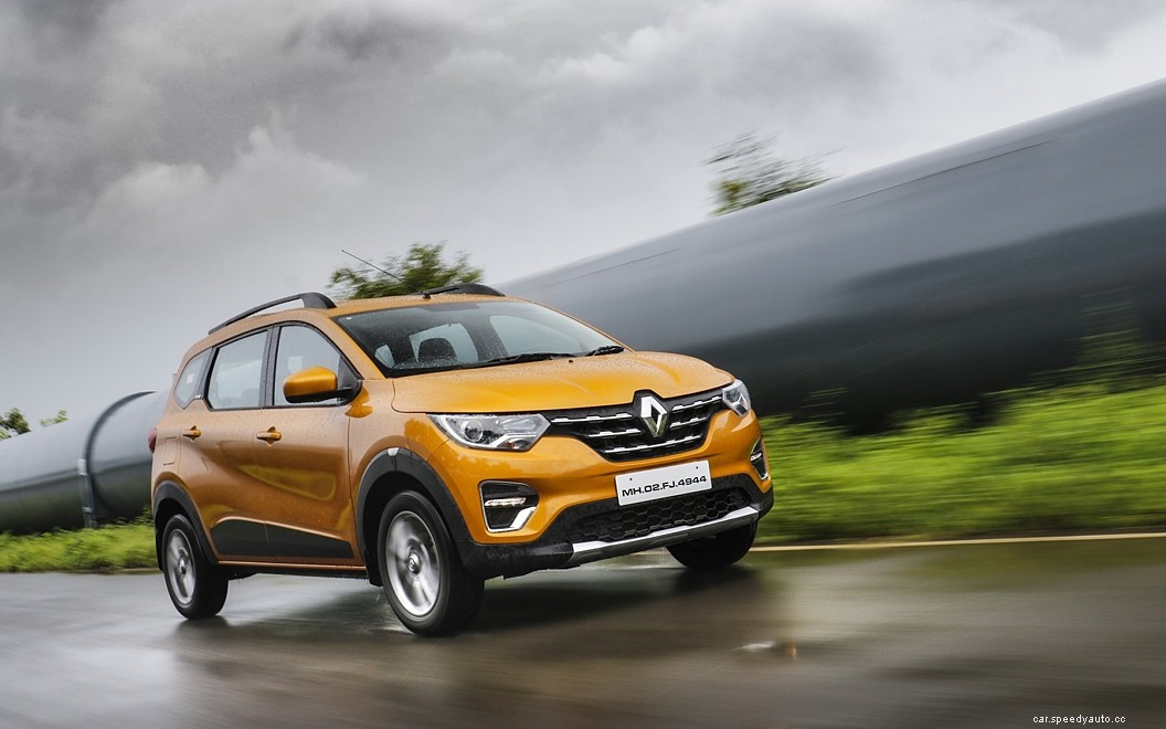 Renault Triber  Images