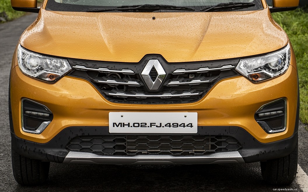 Renault Triber  Images