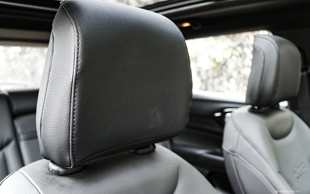 Jeep Compass  Images