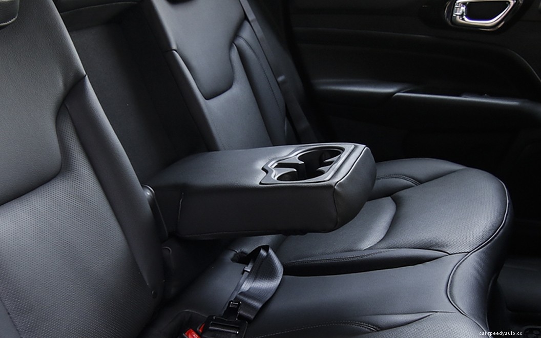 Jeep Compass  Images