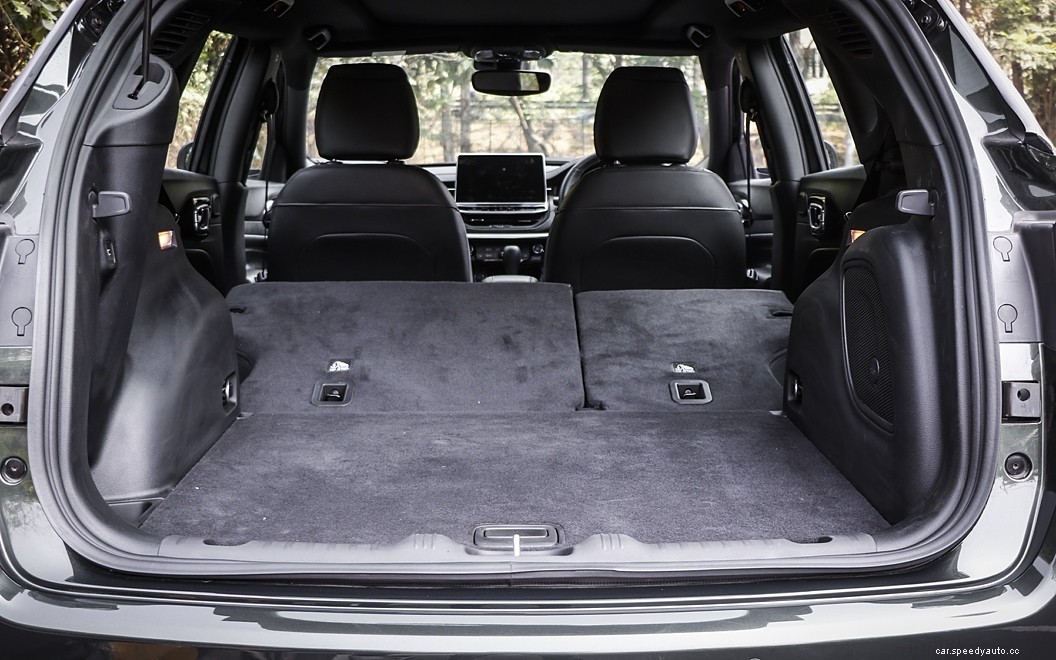 Jeep Compass  Images