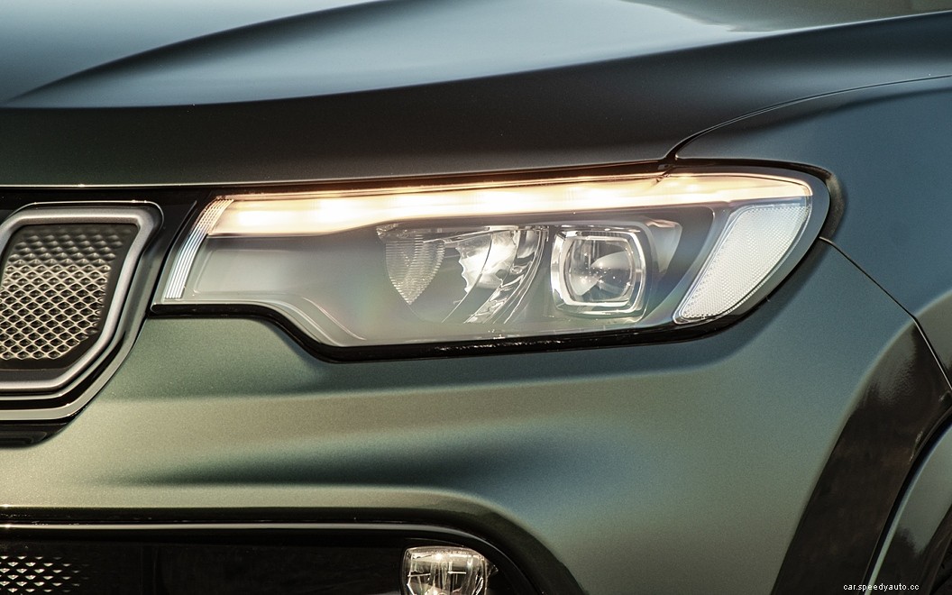 Jeep Compass  Images