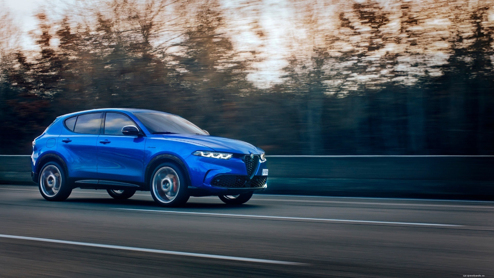 2023 Alfa Romeo Tonale plug-in hybrid: 30 electric miles, and an Alfa driving experience