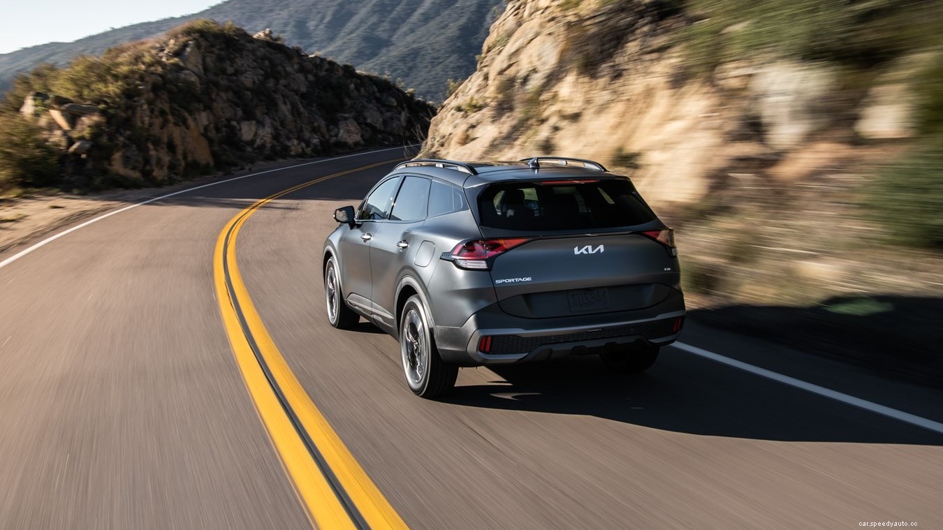 2023 Kia Sportage Plug-In Hybrid: 32-mile electric range chases RAV4 Prime, Escape PHEV