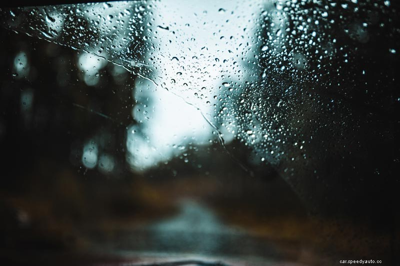 How To Spray Water on a Tesla Model 3 Windshield