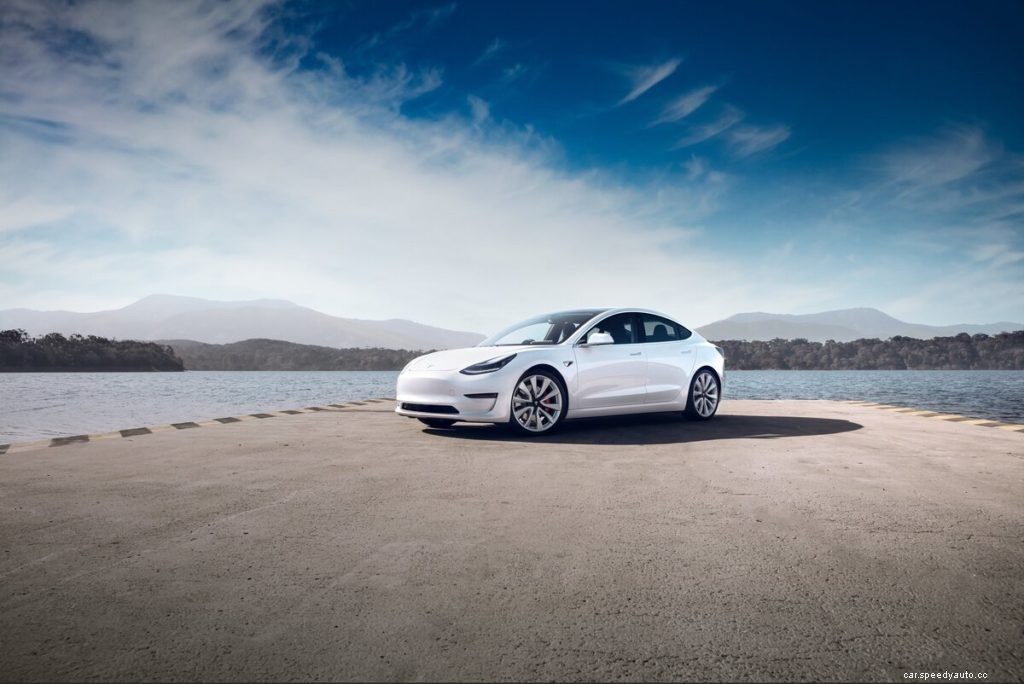 Should You Buy a Tesla? 5 Reasons Why and Why Not to Get One
