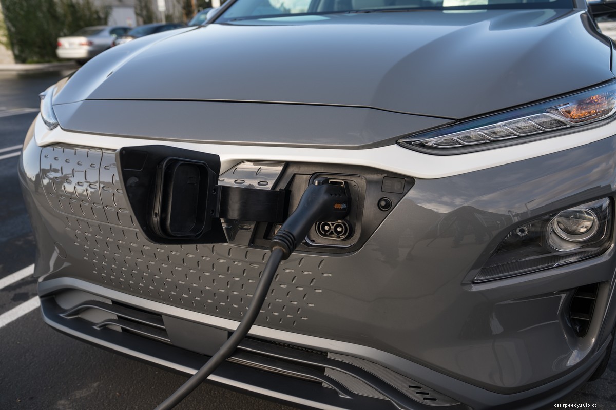 9 Ways Working with an EV Charging Consultant Can Save You Time and Money
