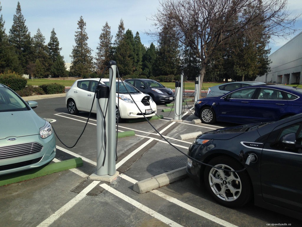 9 Ways Working with an EV Charging Consultant Can Save You Time and Money