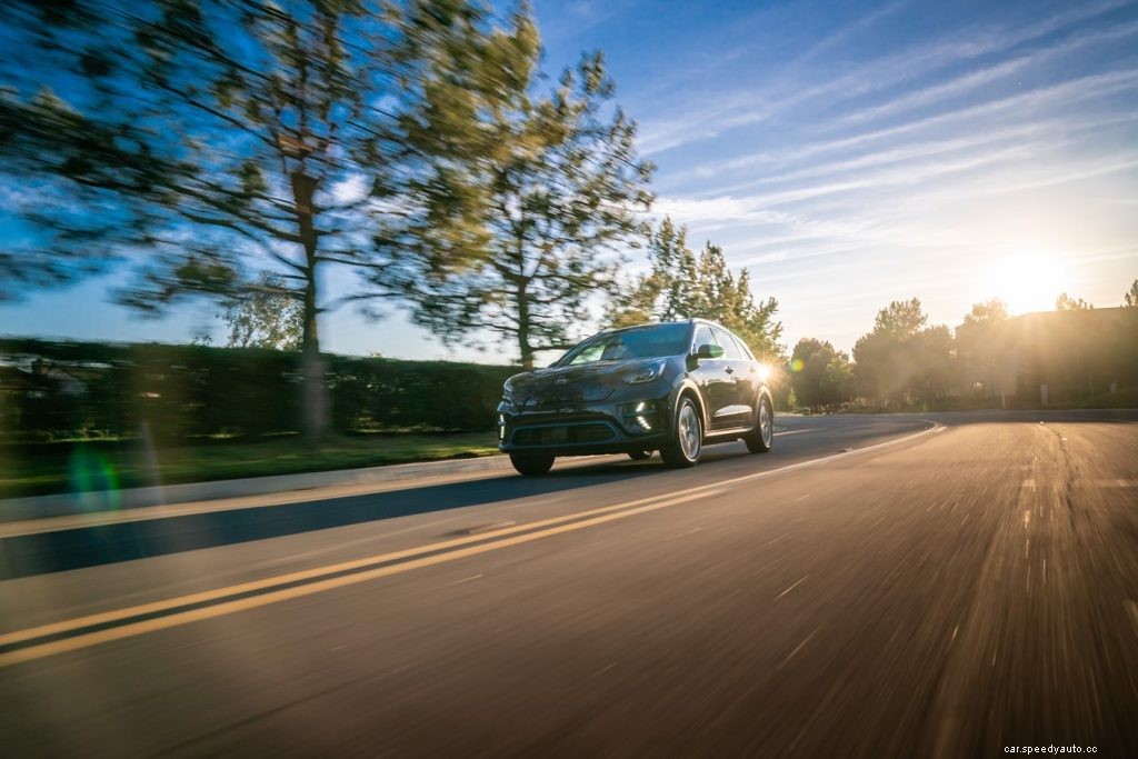 Best Kia Niro: Hybrid, Plug-in Hybrid, or All-Electric?