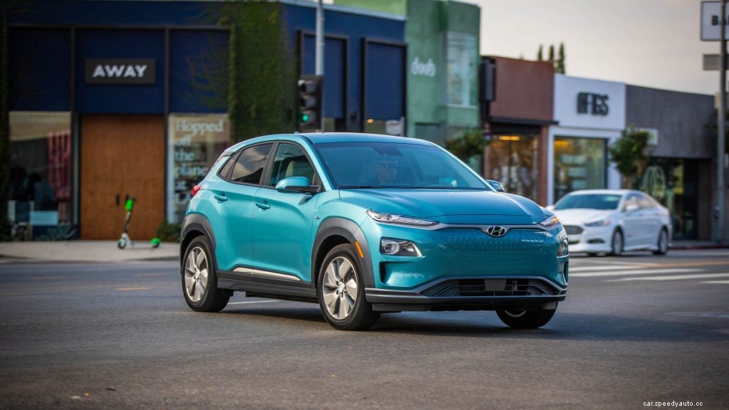 Top 8 Electric Cars Under $35,000 in 2020
