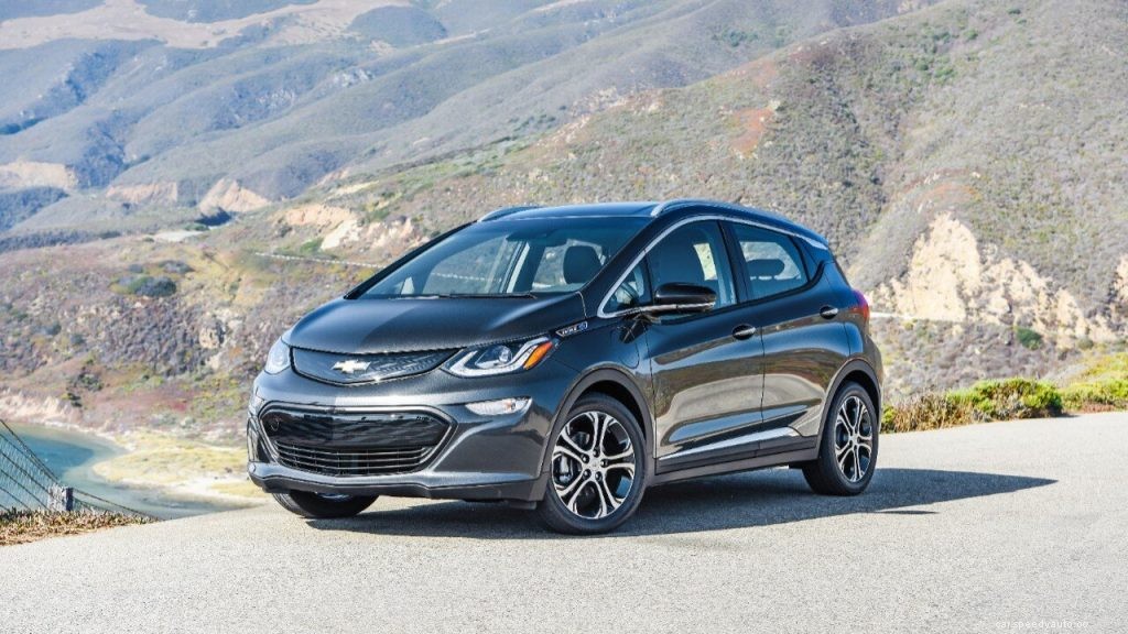 Top 8 Electric Cars Under $35,000 in 2020