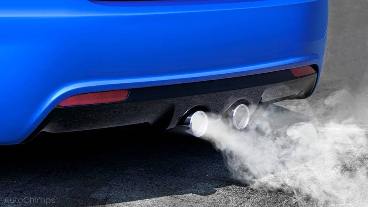 White Smoke From Exhaust – Main Causes and Fixes