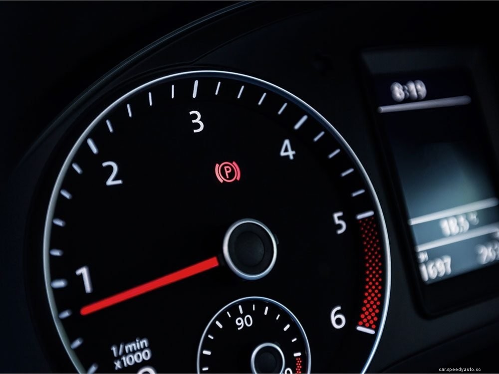 9 Strange Car Noises—And What They Could Mean, According to a Mechanic