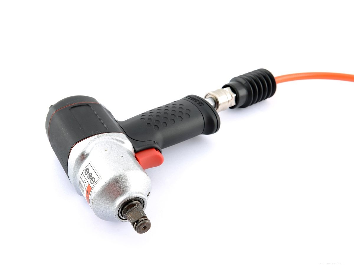 20 Essential Tools No Car Mechanic Should Be Without