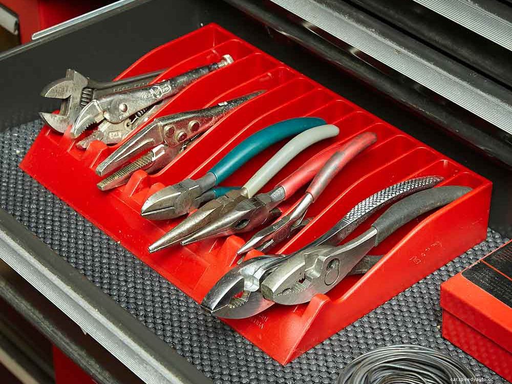 Cool Auto Shop Tools You Need