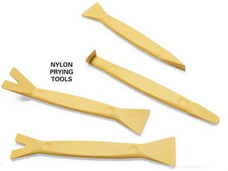 How to Safely Remove a Car Radio or Car Stereo