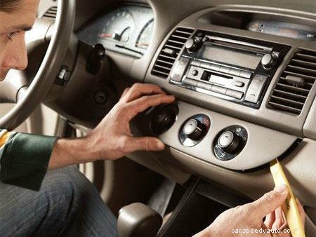 How to Safely Remove a Car Radio or Car Stereo