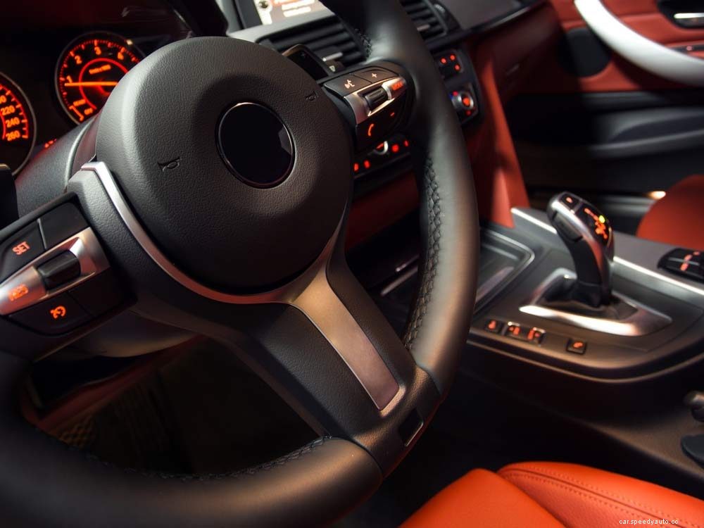 5 Clever (And Unusual) Ways to Clean Your Car