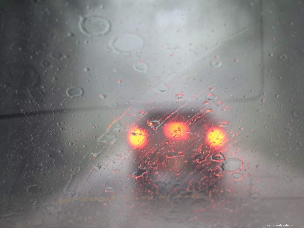 5 Clever Car Tricks for Winter