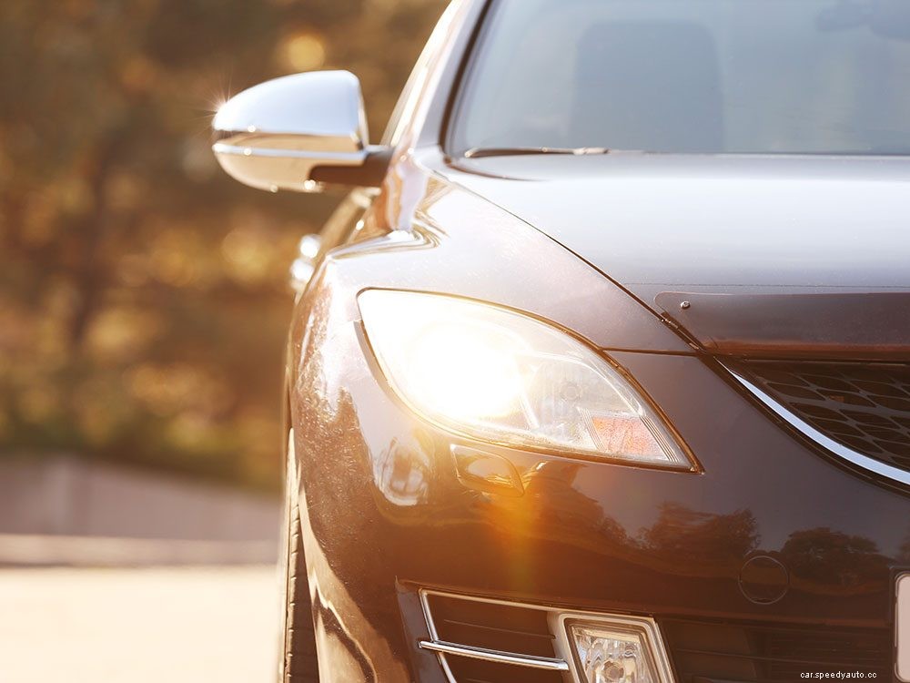 How to Replace Headlights, Bulbs and Fuses