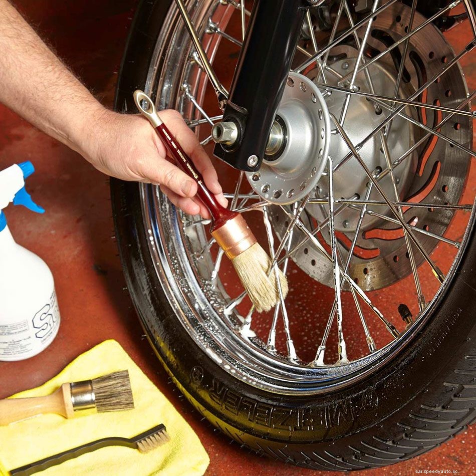 How to Clean a Motorcycle: Motorcycle Detailing Tips From the Pros