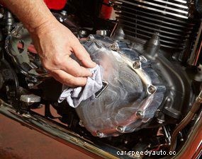 How to Clean a Motorcycle: Motorcycle Detailing Tips From the Pros