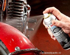 How to Clean a Motorcycle: Motorcycle Detailing Tips From the Pros