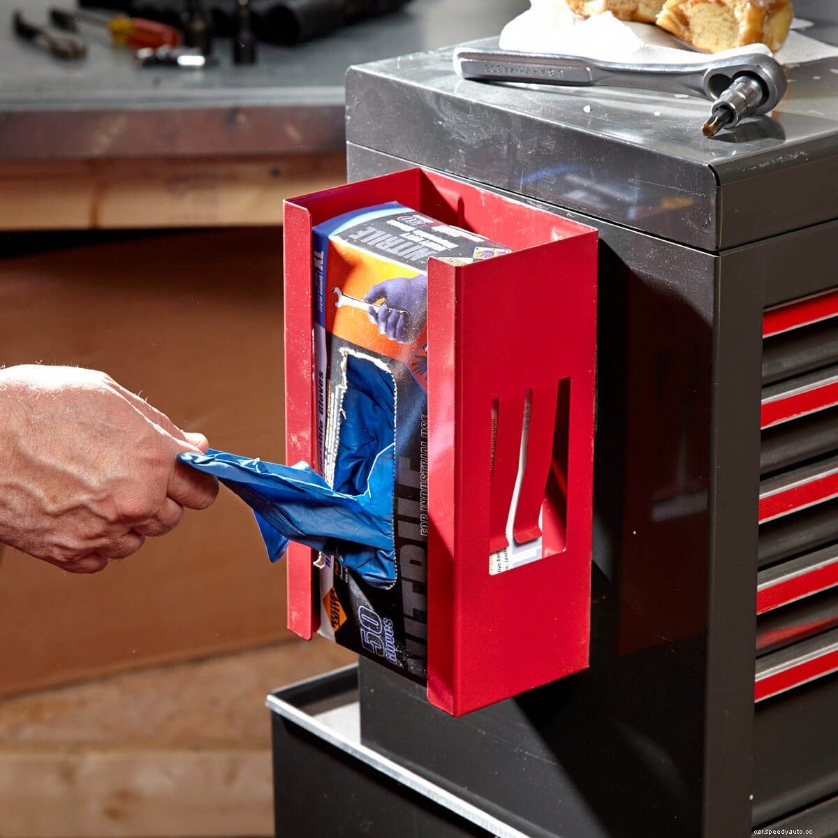 100 Car Maintenance Tasks You Can Do on Your Own