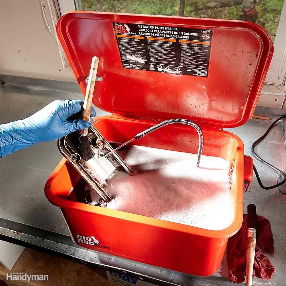 100 Car Maintenance Tasks You Can Do on Your Own