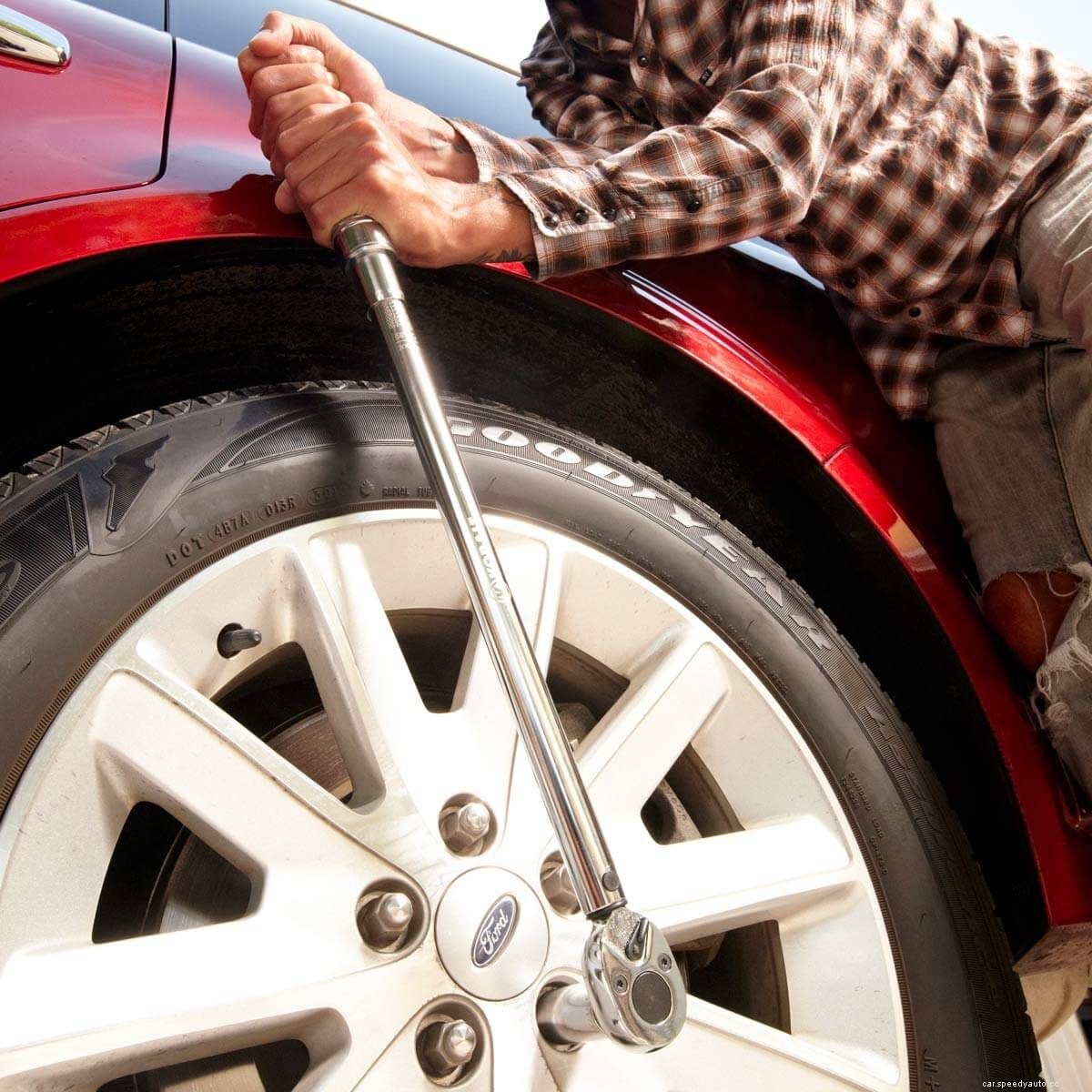 100 Car Maintenance Tasks You Can Do on Your Own