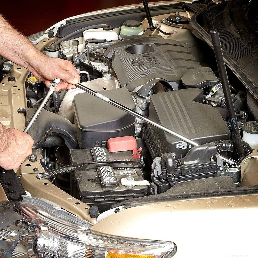 100 Car Maintenance Tasks You Can Do on Your Own