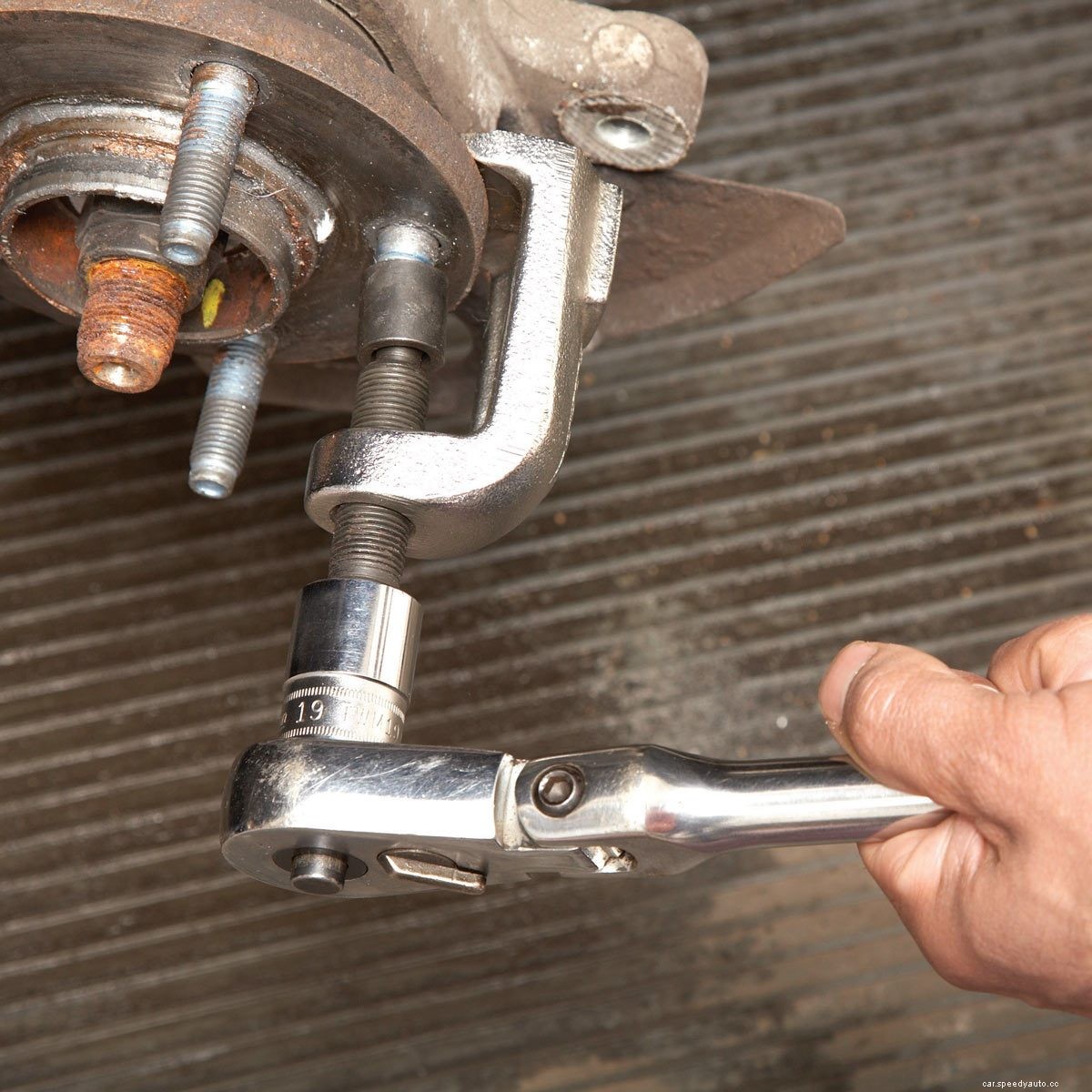 100 Car Maintenance Tasks You Can Do on Your Own