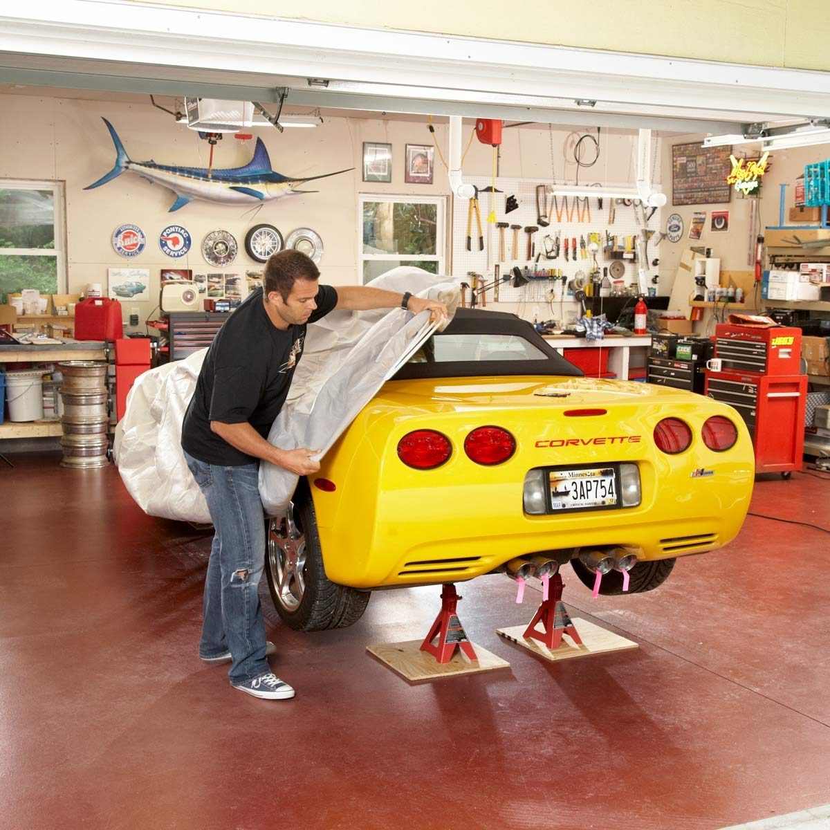 100 Car Maintenance Tasks You Can Do on Your Own