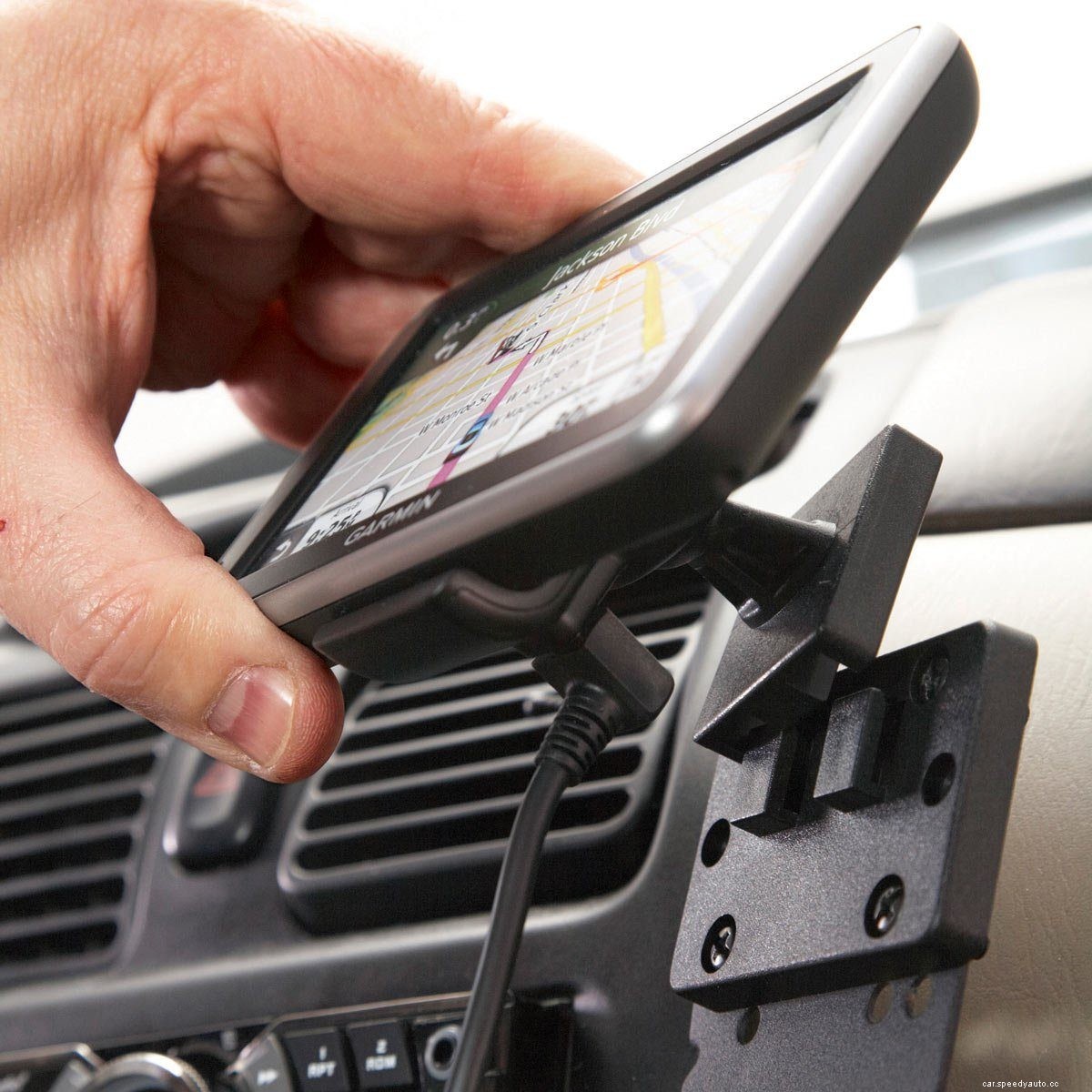 100 Car Maintenance Tasks You Can Do on Your Own