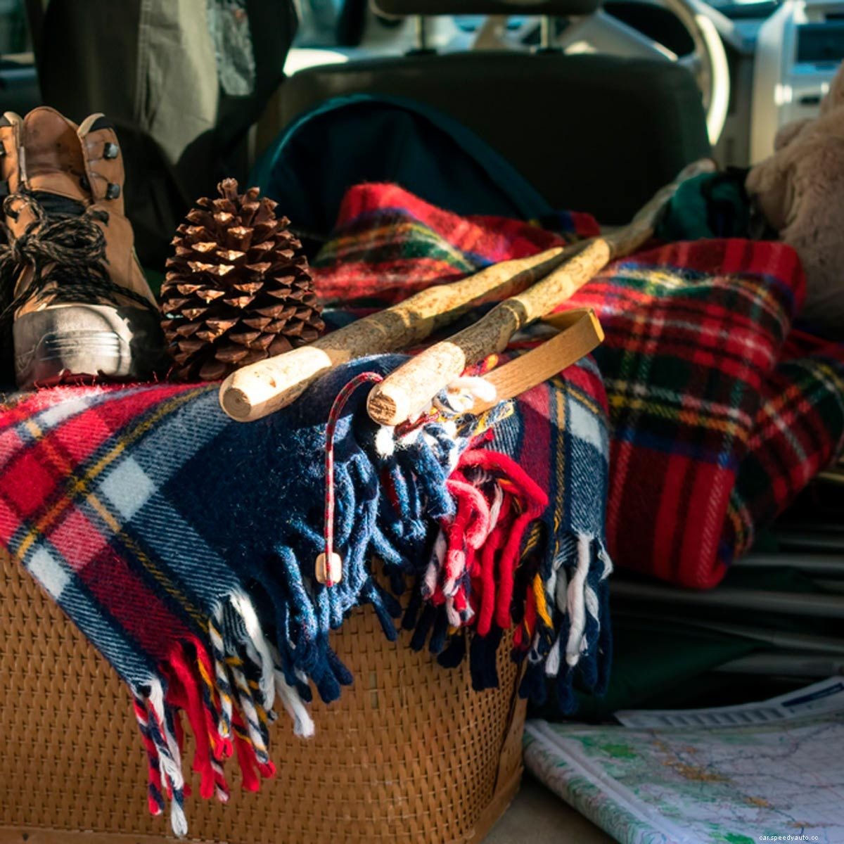 10 Creative Ways to Stay Warm in a Car That Has No Heat