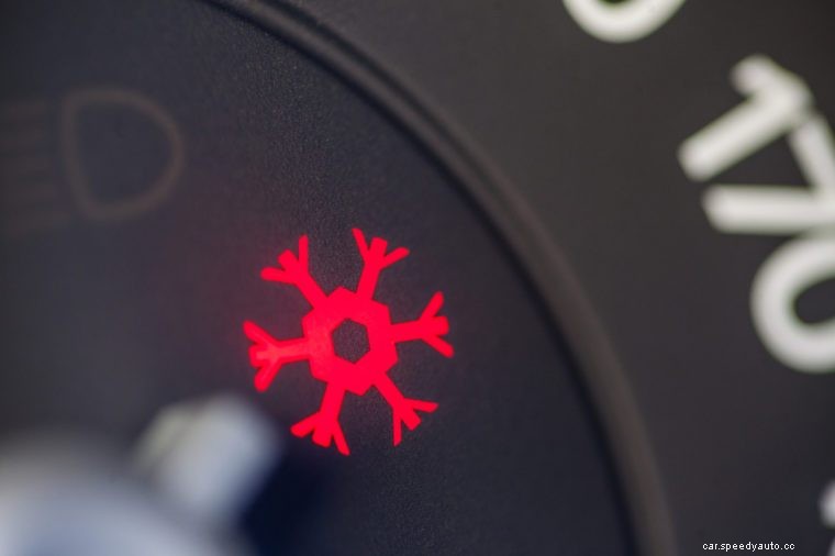 13 Weird Car Features You Probably Didn’t Realize You Had