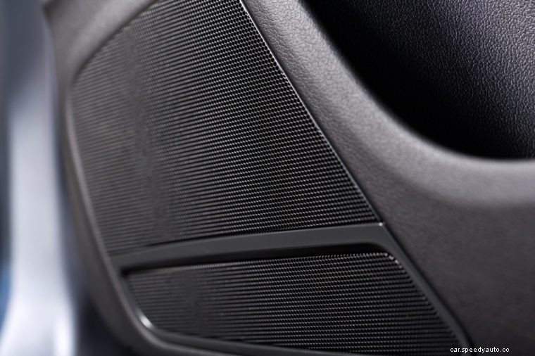 13 Weird Car Features You Probably Didn’t Realize You Had