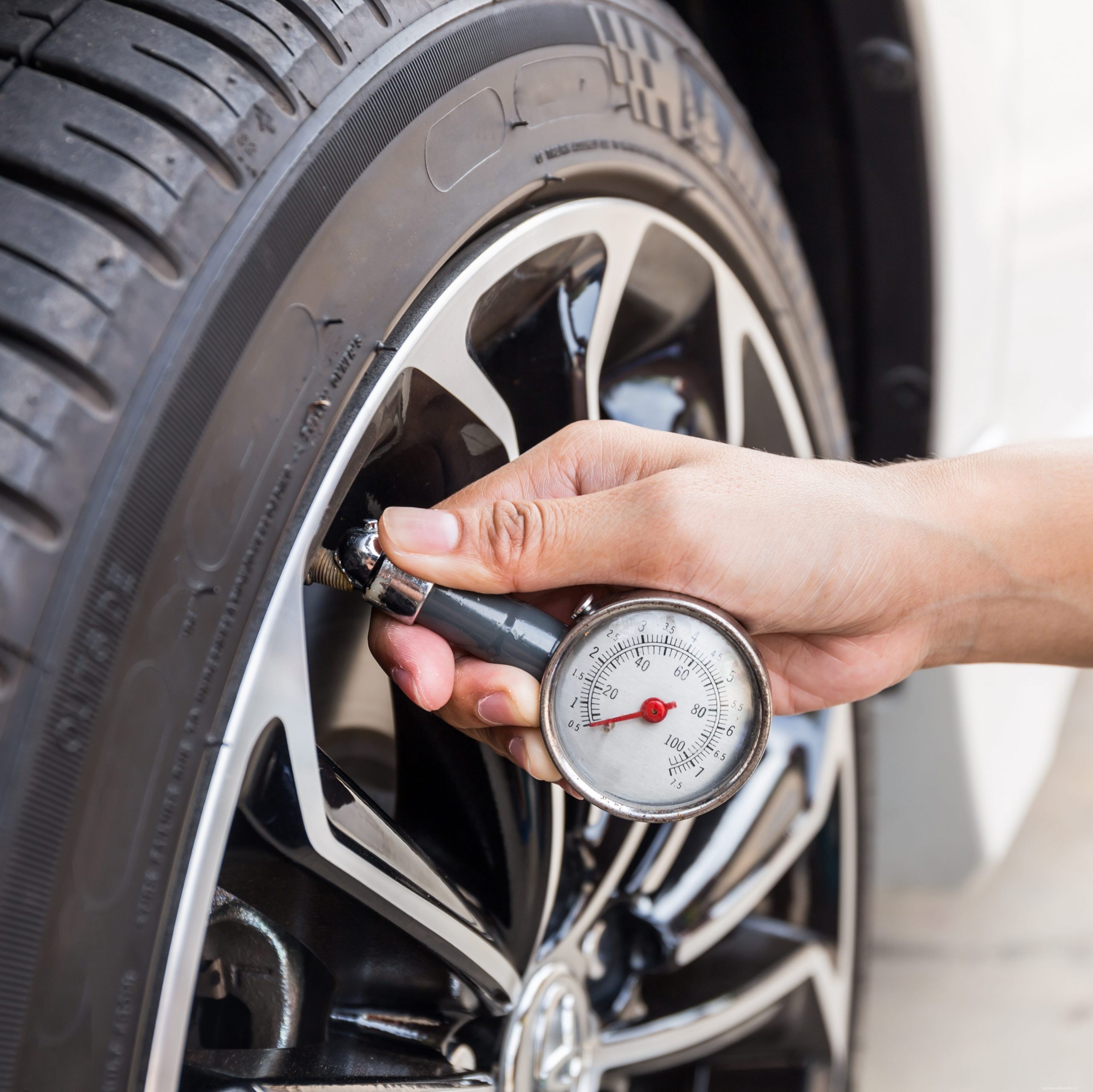 15 Things You’re Doing to Your Car That Mechanics Wouldn’t