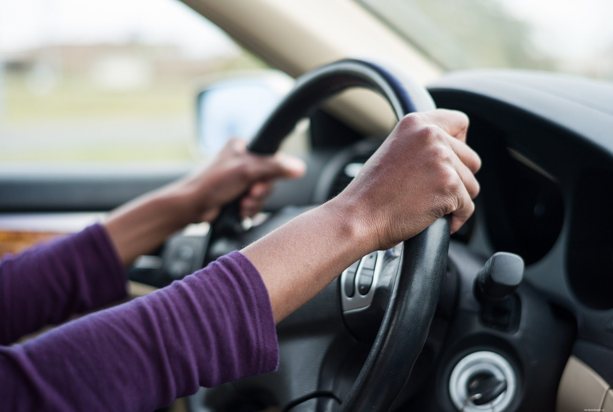 15 Things You’re Doing to Your Car That Mechanics Wouldn’t