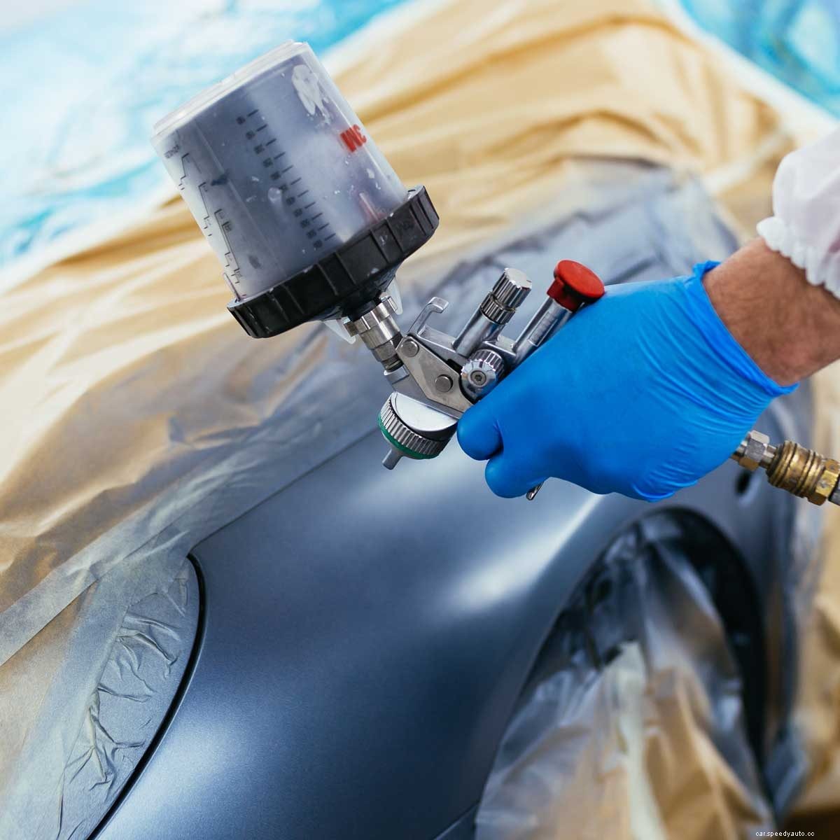 3 Easy Ways to Remove Paint Scratches From a Car