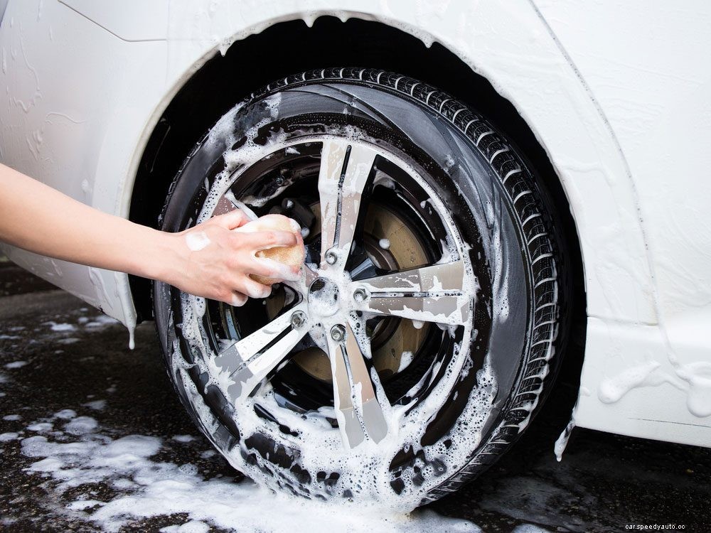 5 Steps to Get Your Car Ready for Spring