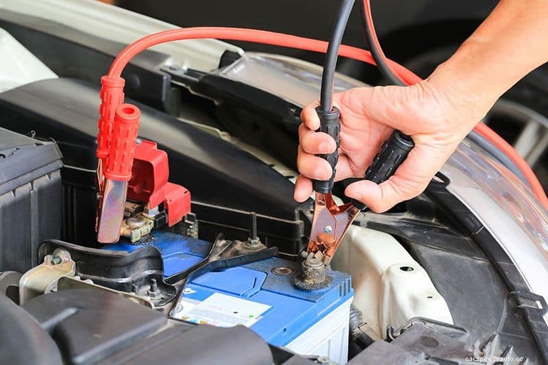 Steps on How to Successfully Use Jumper Cables on Batteries that Cannot Hold Charge Any Longer: What you Should Know