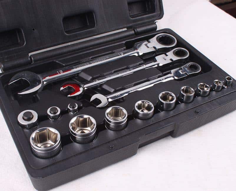 Top 14 Automotive Tools That Are Essential For Every Car Owner