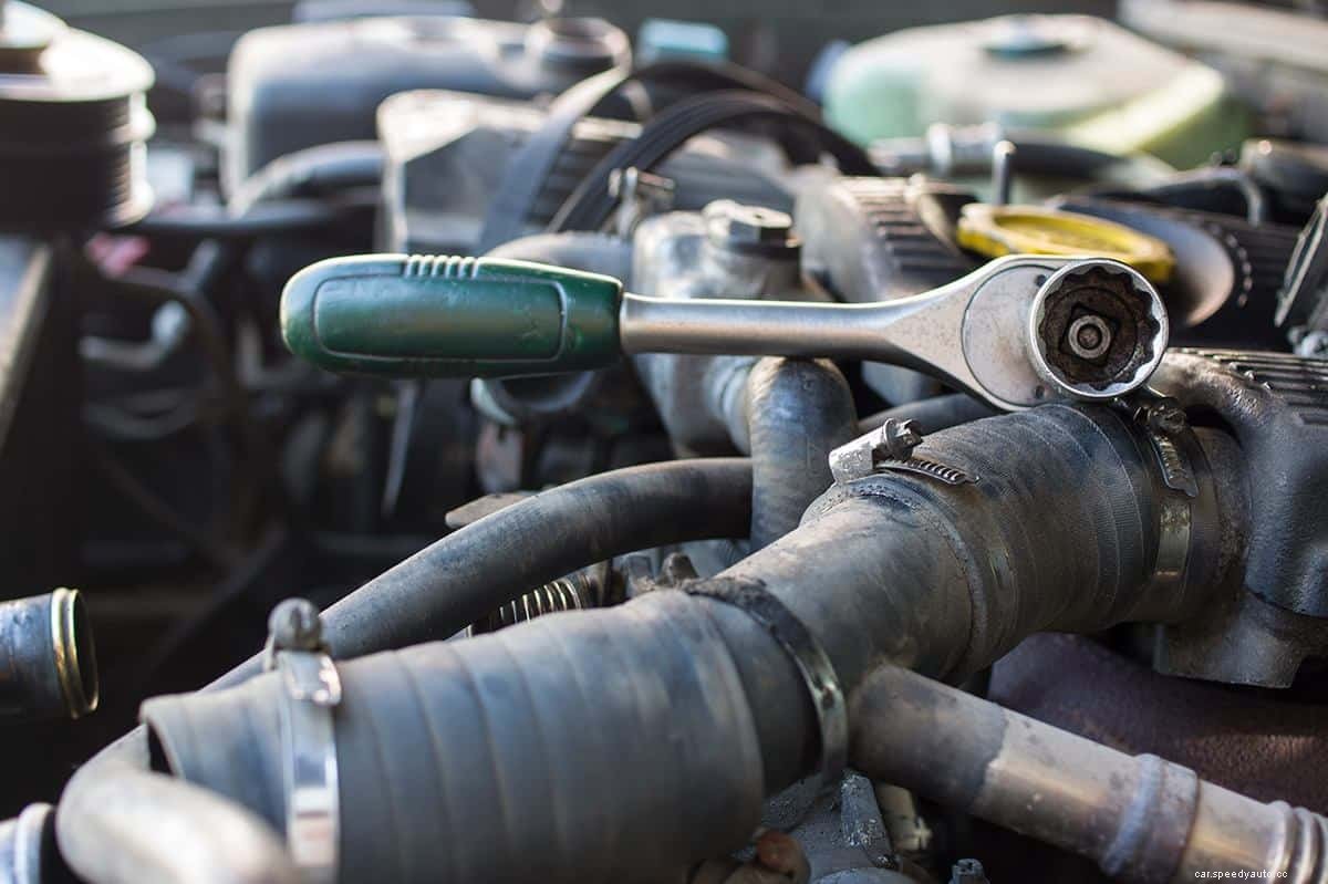 Top 20 DIY Car Repairs That Can Save You Lot of Time And Money