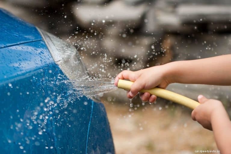 12 Common Car Cleaning Mistakes That You Can Avoid